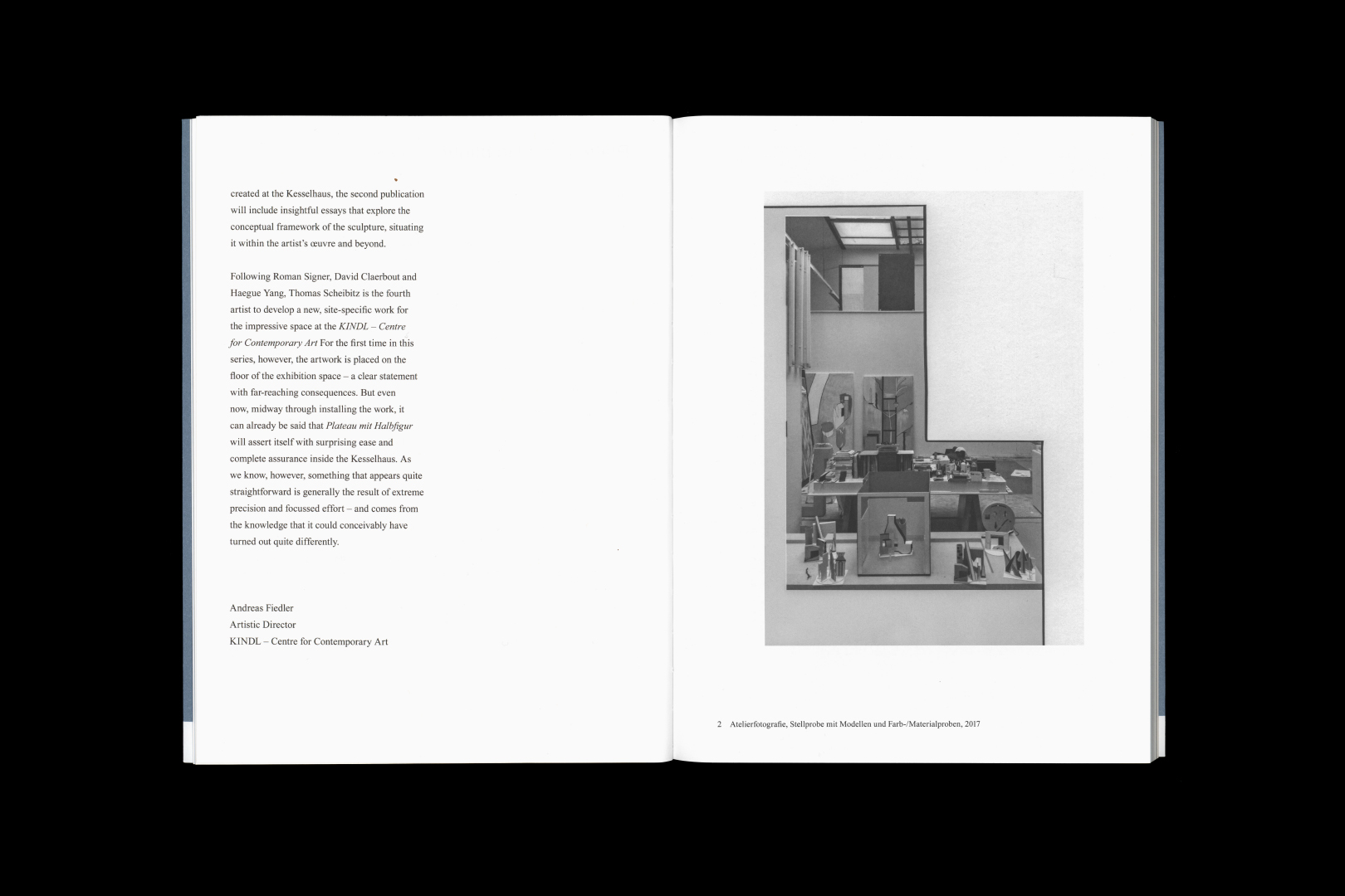 THOMAS SCHEIBITZ – PLATEAU MIT HALBFIGUR